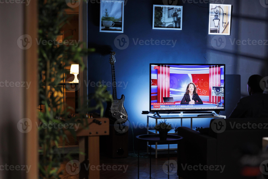 Breaking News Culture: Why People Are Choosing Mixmoz Over TV