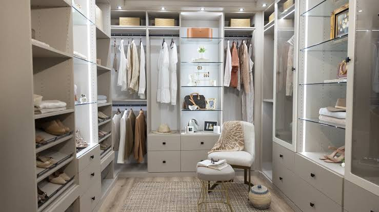 Custom Wardrobe Systems